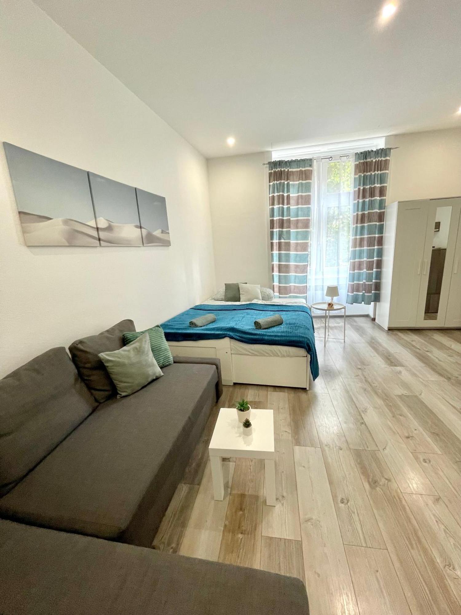 Relax Home With 2 Bedroom, 2 Bathroom For 6 People In The City Centre Free Coffee Budapest Bagian luar foto